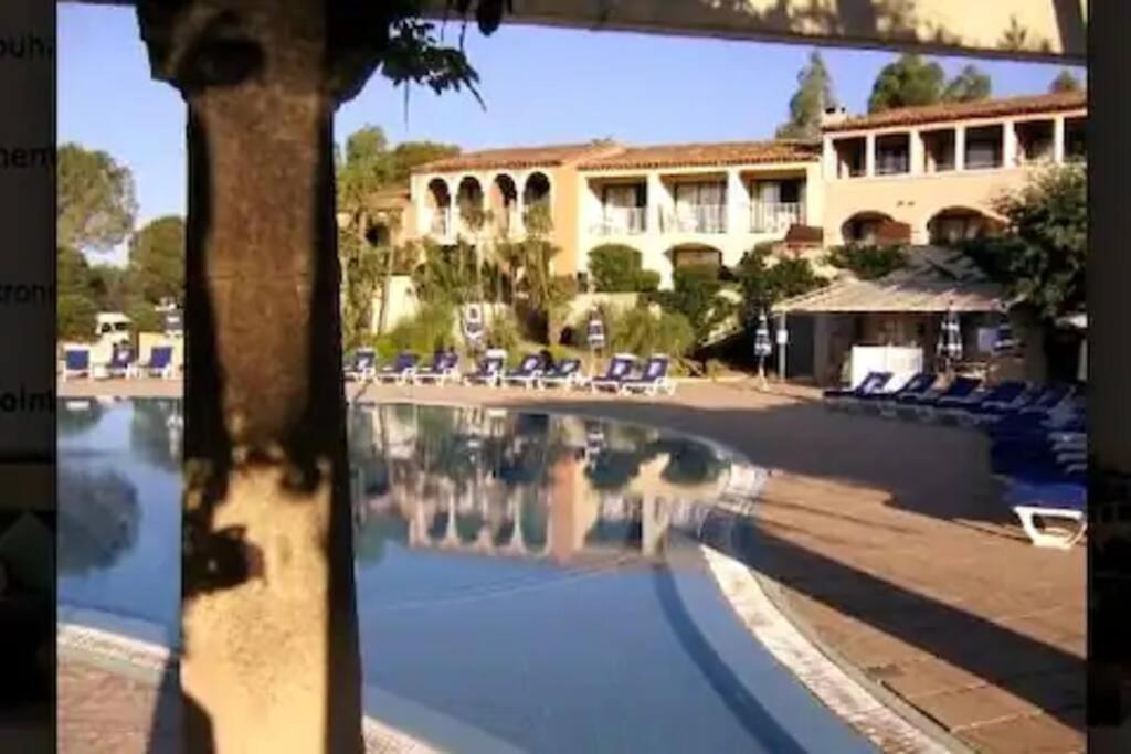 Chez Adriana Appartement Cosy Avec Jardin, Proche Plage Grimaud Esterno foto