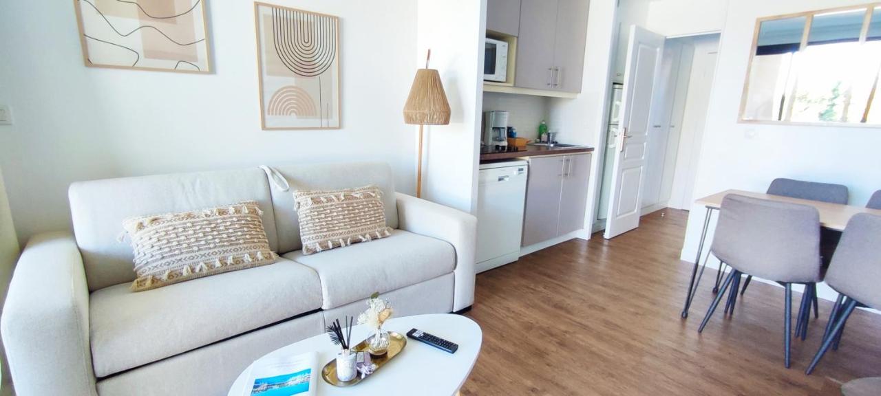 Chez Adriana Appartement Cosy Avec Jardin, Proche Plage Grimaud Esterno foto